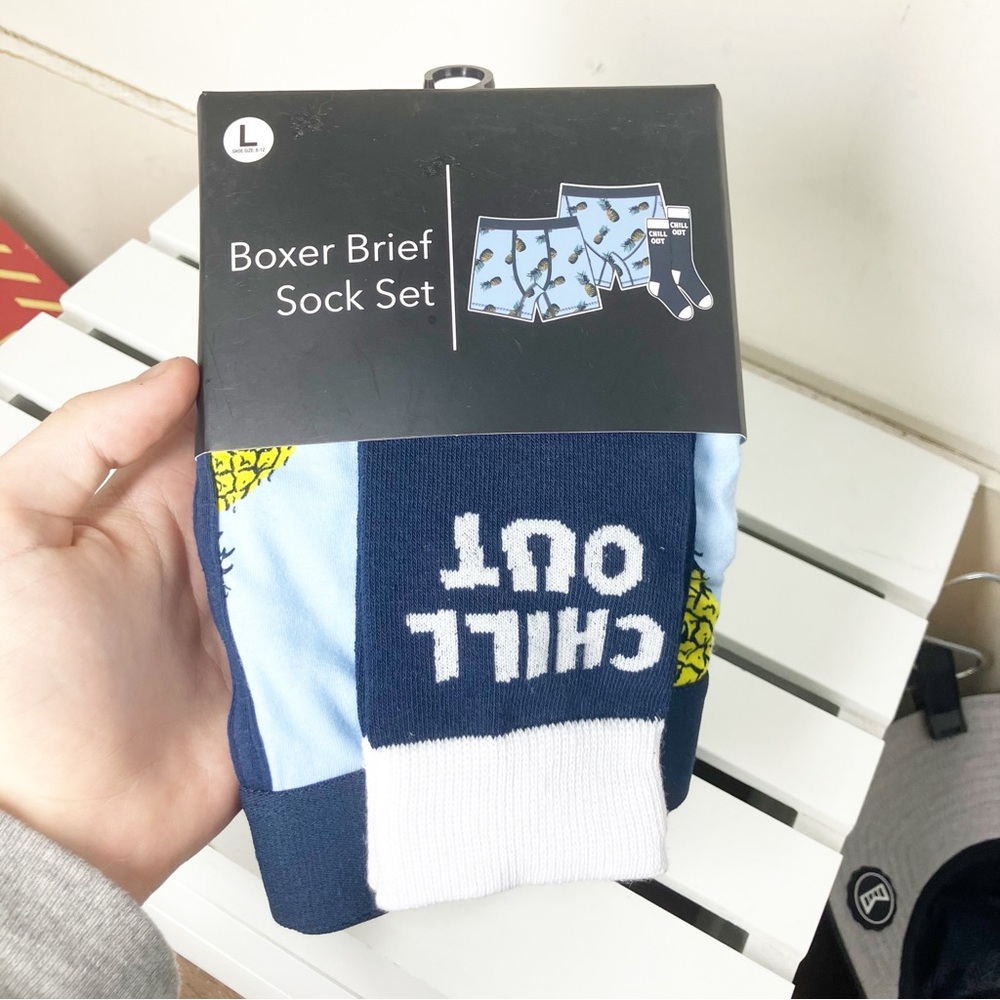 MAD Engine Chill Out Boxer Brief Sock Set - Blue and White